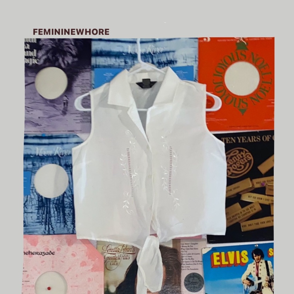 🐮White/crime tie top🐮